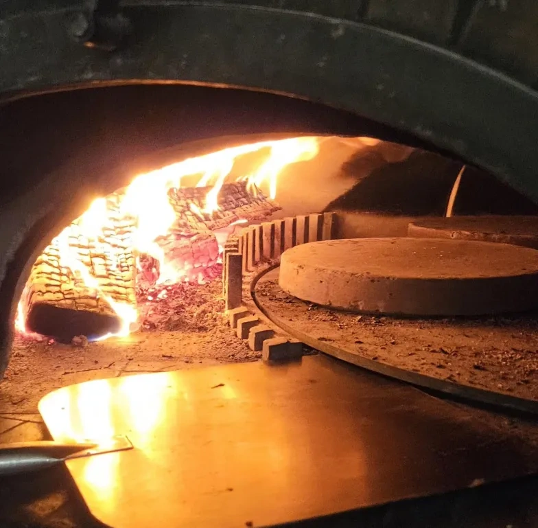 four à bois pizza